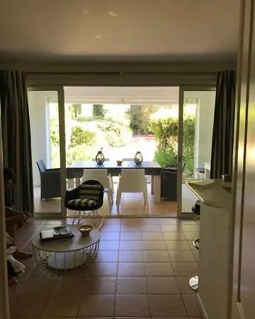 Maison Privee *